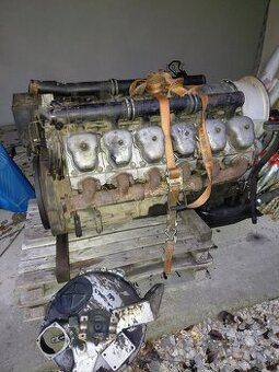 Motor Tatra 815 - 1