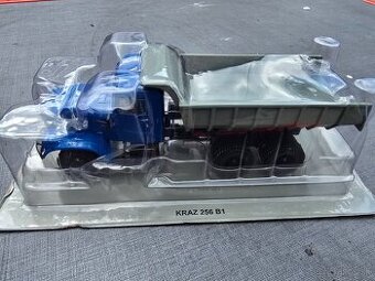 Deagostini KRAZ 256 B1