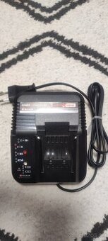 Einhell nabijacka Power x Change 18V 3A