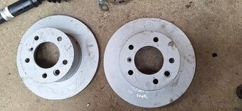 Brzdové kotúče Bosch mercedes G rok 79-93