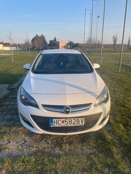 Opel astra 2016