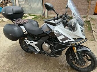 CFMOTO 650GT