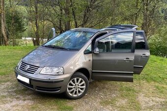 VW Sharan