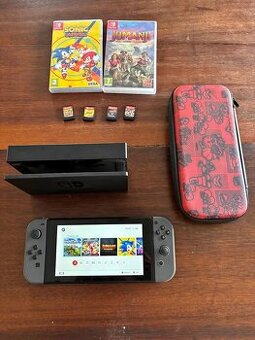 Nintendo Switch + 4 hry