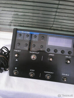 Vokalizér TC Helicon VOICELIVE2