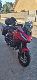 Honda NT 1100 DCT