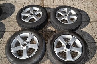 VW hliníkové disky R15 a zimné gumy 195/65 R15, 5x112 rozteč