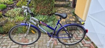 Trekový bicykel