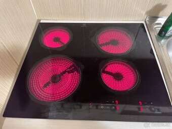 Varná doska electrolux ehf6241fok