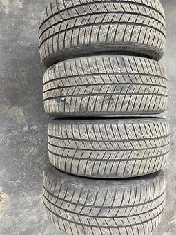 225/40 R18 Barum polaris5