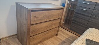 KOMODA, 3 ZASÚVKOVÁ