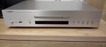 Predám CD a USB prehrávač Yamaha CD-S700
