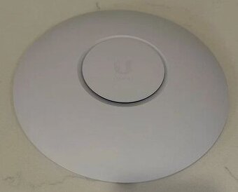 Predám Unifi 6 pro