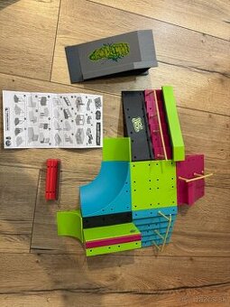 Tech Deck skate park