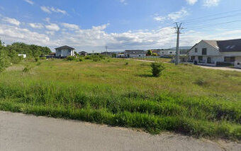 Slnečný stavebný pozemok 667m2, Moravany nad Váhom