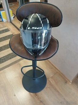 Vyklopne motohelmy LS2 Metro Firefly