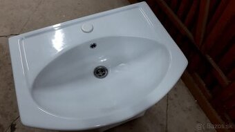 Umývadlová skrinka + keramické umývadlo