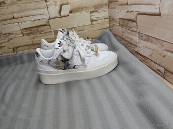 Adidas 38 - dámske kožené biele tenisky