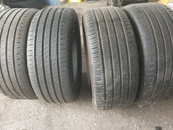 Barum bravuris 225/50/17 xl