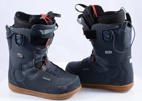 EU 42 použité snowboardové topánky DEELUXE ID 7.1 CF