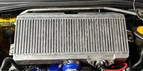 Subaru Impreza wrx sti intercooler - 1