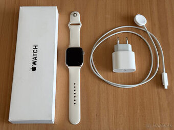 Apple Watch SE 44 mm (2024) + adaptér