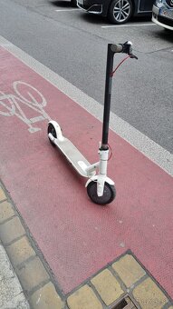 Kolobežka Xiaomi M365, Mi Electric scooter