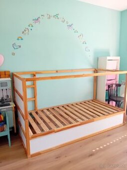 Ikea kura + baldachyn