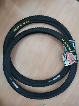 2x plášť Maxxis Rekon 27.5 2.25
