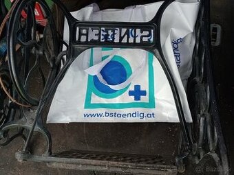 Šijací stroj Singer