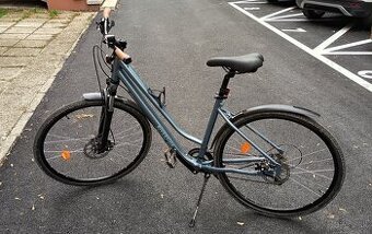 Trekovy bicykel Riverside RS 500