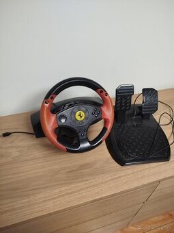 Thrustmaster Ferrari racing wheel red legend edition