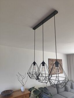 Stropné svietidlo 25€