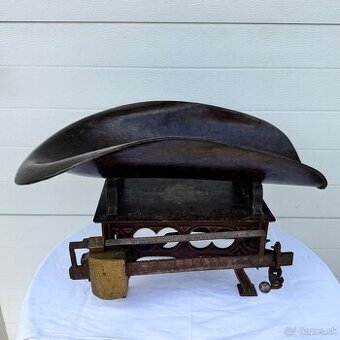 Muzejní váha pro miminka do 15 kg top kus do sbírky