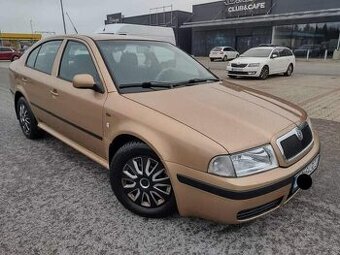 Predám Škoda Octavia 1.6i SR 74kw Elegance M5 5d S klímou