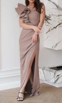 Béžové a červené spoločenské šaty 36/S - 1