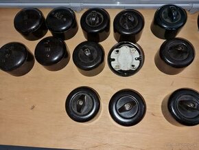 Bakelitové  retro vypínače a zásuvky