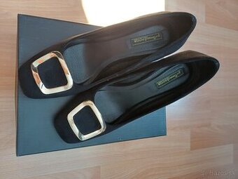 Čierne semišové lodičky