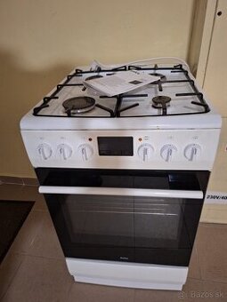 Predám dobre zachovany sporák vhodny napríklad na chatu