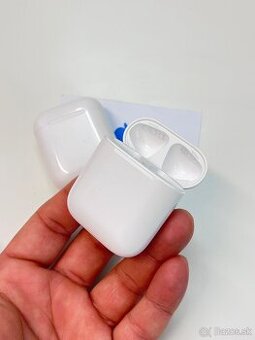 Originál Náhradné nabíjacie púzdro Case pre Apple Airpods 2