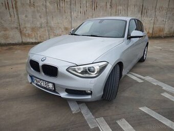 BMW Rad 1, model F20, LED, xenony, tempomat