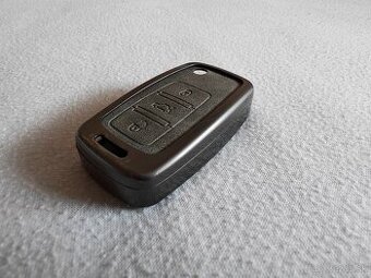 KRÁSNY OCHRANNÝ KRYT NA KĽÚČ VW SUPER CENA