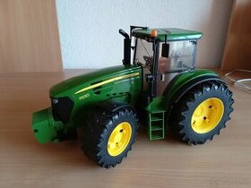 BRUDER John DEERE 7930