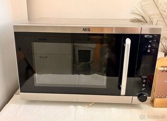 Mikrovlnna rura AEG