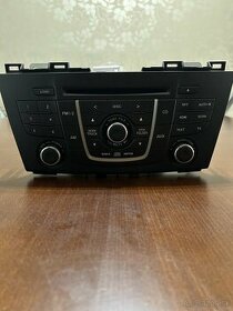 predám Autoradio z Mazda 5 1.8 MZR TX PLUS