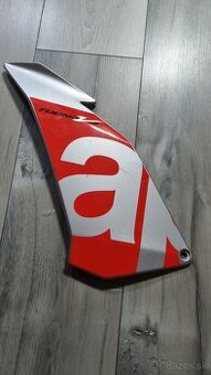 Aprilia tuono v4 1100 factory 2017 (16-19)