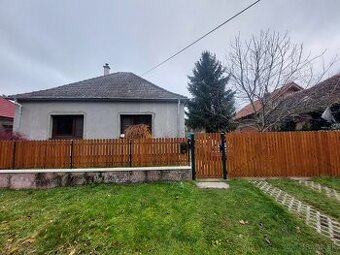 Výrazne znížená cena 4 izbový rodinný dom v Tomášikove