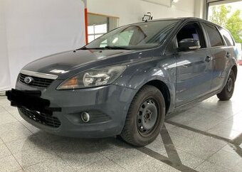 Ford Focus 1.6 TDCi NA SPLÁTKY – bez banky, notárska zml