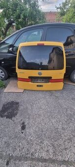 Zadne dvere caddy