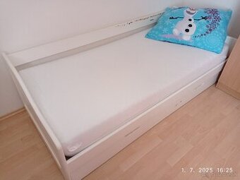 Predám bielu posteľ 90x200